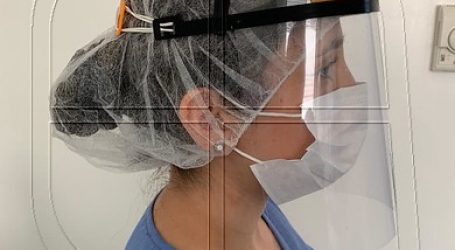 5 universidades fabricarán 100 mil máscaras de protección facial para hospitales