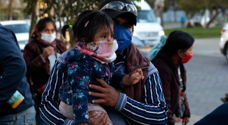 Cruz Roja realizó operativo para prevenir contagios entre bolivianos varados