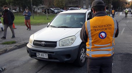 MTT reitera vigencia de restricción vehicular en Santiago