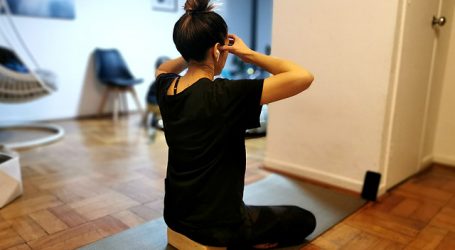 Elige Vivir Sano invita al Día internacional del Yoga con una Yogatón en línea