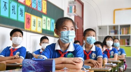 Hong Kong planea el cierre de escuelas ante rebrote de 42 casos de coronavirus
