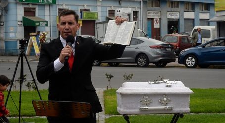 Pastor Soto pide a fieles que entreguen el diezmo al recibir tercer retiro