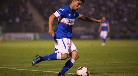 Everton anunció la contratación del volante Carlos Lobos