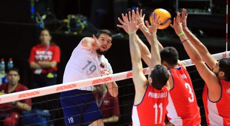 Vóleibol-Preolímpico: Chile debutó con derrota en cuatro sets ante Venezuela