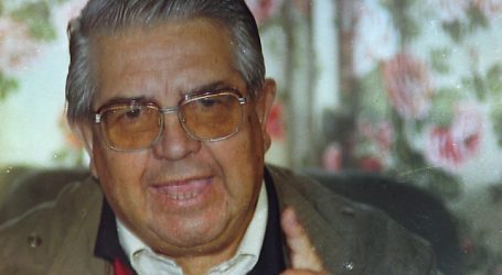 Ejército apeló por orden para retirar placas en homenaje a Manuel Contreras