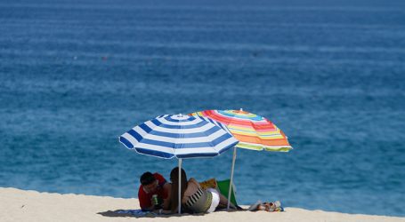 Estudio reveló que 41% de los chilenos saldrá de vacaciones este verano 2020