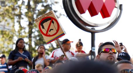 Metro de Santiago cierra estación Parque Bustamante por disturbios en exterior