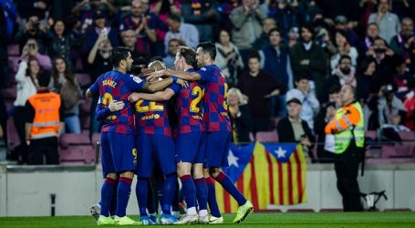 Barcelona derrotó al Levante sin la presencia de Arturo Vidal