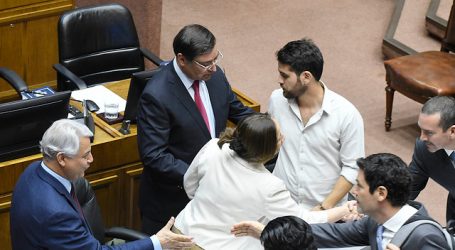 AC contra Guevara: Emplazan a senadores opositores a estar presentes en votación