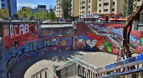 Metro trabaja en la habilitación de la combinación en la estación Baquedano