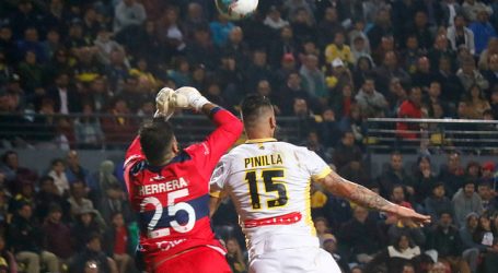 Johnny Herrera lamentó el fallecimiento del ex árbitro Rubén Selman