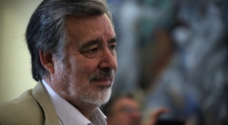 Plebiscito: Senadores Guillier y Bianchi piden al Tricel más tiempo en franja