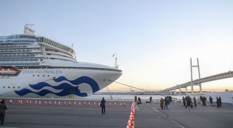 Dejan bajo vigilancia a chilenos que viajaban en el crucero Diamond Princess