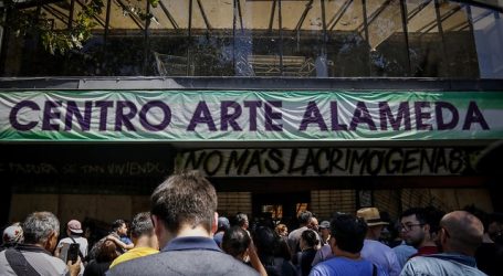 Centro Arte Alameda afirmó que informe no excluye a Carabineros por incendio