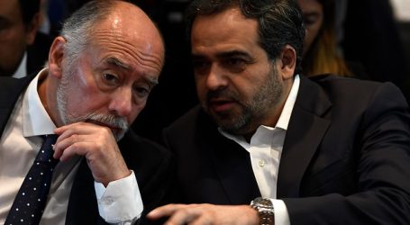 Quintana y Flores convocan a comprometer un plebiscito “democrático y pacífico”