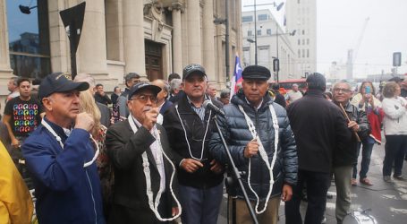 Chahuán participó en acto de desagravio por el Monumento a los Héroes de Iquique