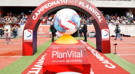 Coronavirus: Mañalich busca que la ANFP juegue los partidos a puertas cerradas