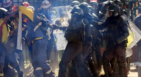 INDH denunció golpiza a manifestante y ataque a funcionarios en marcha 8M