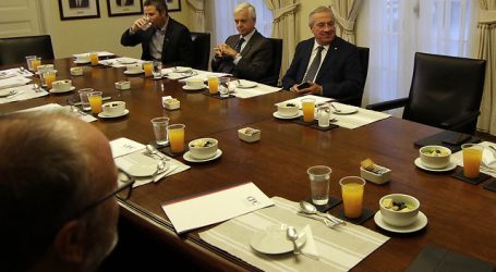 Cadem: 52% de las personas temen contagiarse por coronavirus