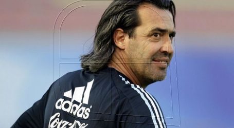 Sergio Batista reconoció contactos con Colo Colo y que la negociación “va bien”