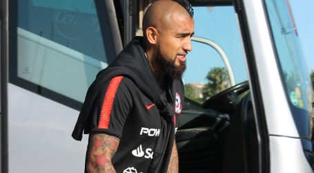 Arturo Vidal aparece en video de FIFA aplaudiendo a los “héroes de la humanidad”