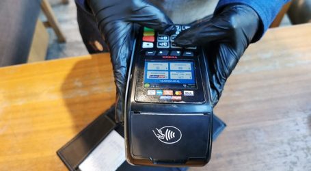 FNE y Transbank presentan acuerdo que evita alzas de comisiones a los comercios