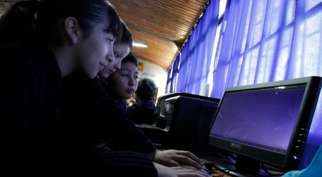 Gobierno y BID dieron inicio a la “Ideatón Virtual Niñas STEAM Chile”
