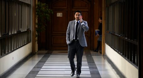 Diputado Carter cuestionó a concesionarias por cobros indebidos en autopistas