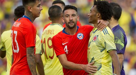 Mauricio Isla fue separado del plantel del Fenerbahce y no seguiría en el club