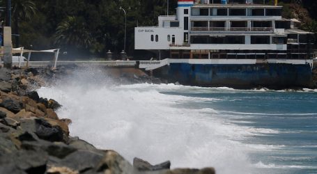 Emiten aviso especial de marejadas entre las costas del Golfo de Penas y Arica