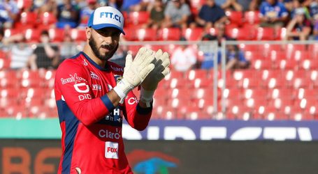 La ‘U’ saludó a Johnny Herrera por su cumpleaños