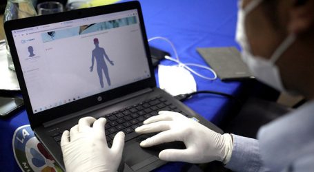 Municipalidad de Santiago lanza servicio de videoconsultas médicas para vecinos