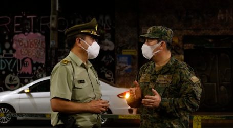 Gobierno sanitiza calles de Quinta Normal con carro lanzaaguas