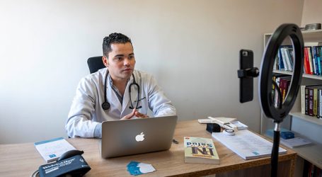 Médico de Villa Alemana cuenta cómo funciona la Telemedicina