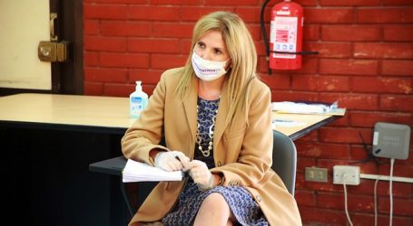 Ministra de la Mujer se reunió con funcionarias de la salud en Ñuñoa