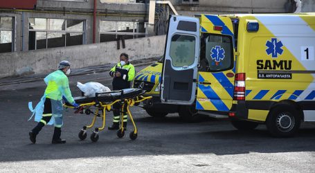 Denuncian colapso de la urgencia de Hospital El Pino de San Bernardo