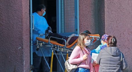 Reportan colapsos en las urgencias de los hospitales de San José y El Pino