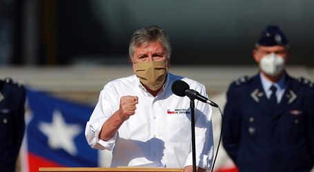 Gobierno recibe insumos médicos y ventiladores mecánicos desde China