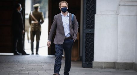 Subsecretario Zúñiga reaparece a entregar balance e indica que no tiene COVID-19