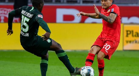 Bundesliga: Aránguiz dijo presente en dura derrota de Leverkusen ante Wolfsburgo