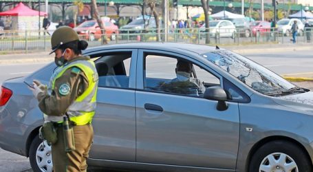 Retienen a pareja tras corroborar que una de los dos es positivo por COVID-19
