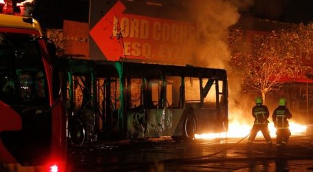 Condena a 4 años de presidio efectivo a persona que quemó bus en Melipilla
