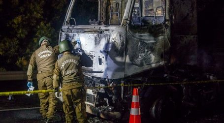Desconocidos incendiaron tres camiones en Collipulli