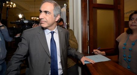 Chahuán pide revertir suspensión de bonos para pescadores artesanales