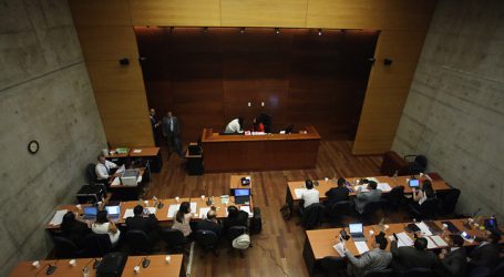 Revocan sobreseimiento de carabineros imputados por torturas en Ñuñoa