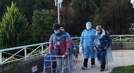 Coordinan traslado de adultos mayores de Los Andes por casos de COVID-19