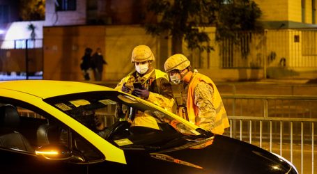 Detienen a sujeto que conducía sin licencia e intentó sobornar en toque de queda