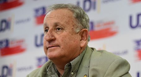 Durana (UDI) estaría inclinado a votar a favor del retiro del 10% de fondos
