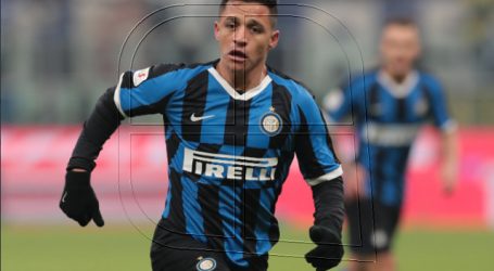 Desde Italia afirman que el Inter solo piensa en prolongar el vínculo con Alexis