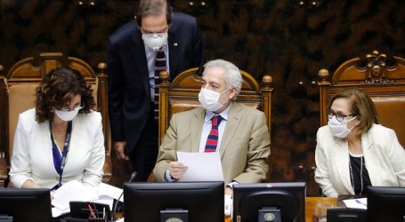 Fiscalía Metropolitana Sur abre investigación contra secretario del Senado